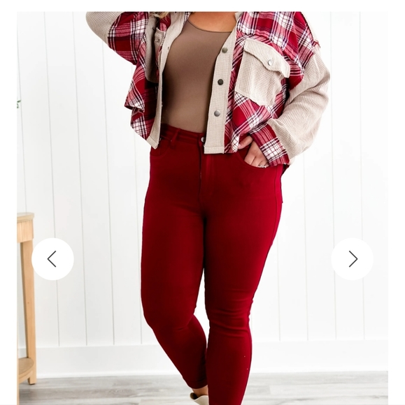 Judy Blue Tummy Control Skinny Jeans - Picture 3 of 16